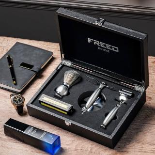 【FREED】一週年限量紀念款 五刀式刮鬍刀豪華禮盒四件組 - 阿提米絲 (免費客製化刻字服務),圖片來源:momo 商品頁 / 永利國際有限公司