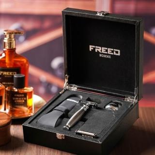 【FREED】免費客製化刻字 尊爵四件組雙刃刮鬍刀禮盒 - 手雷款(獨家紳士客製禮盒) 生日禮物 男友禮物 父親節禮物,圖片來源:momo 商品頁 / 永利國際有限公司